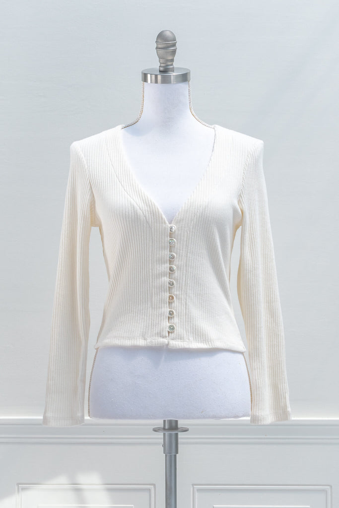 feminine tops - an elevated basic style knit shirt - feminine and romantic style