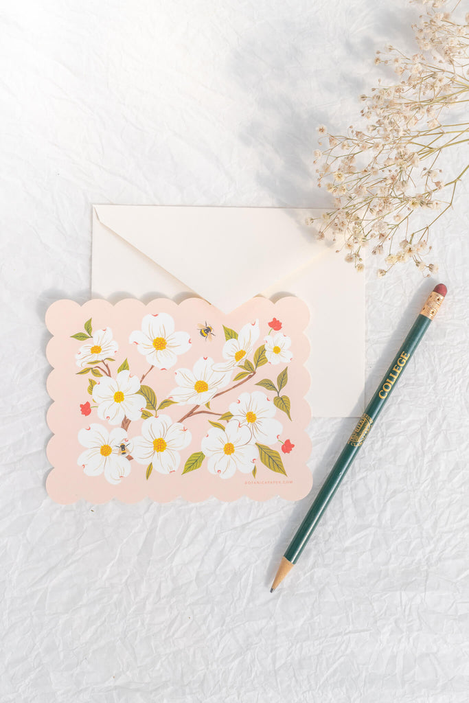 stationery for romantics. a scalloped edge beautiful letter and envelope with a print of a bee. bee motif stationery.