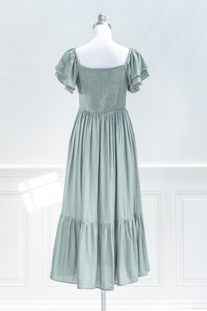 cottage core dress - a french and feminine style midi, with square neckline, and puff sleeves in green. Amantine - back view