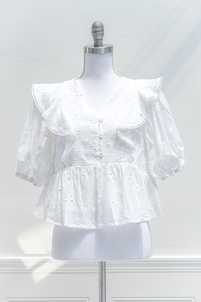 aesthetic clothes - a victorian inspired white blouse - amantine - front view