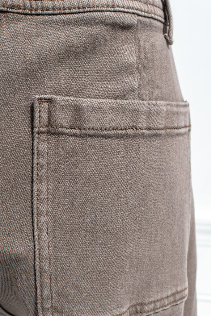 Front pocket and coin pocket stitching on the Willow cocoa brown jeans