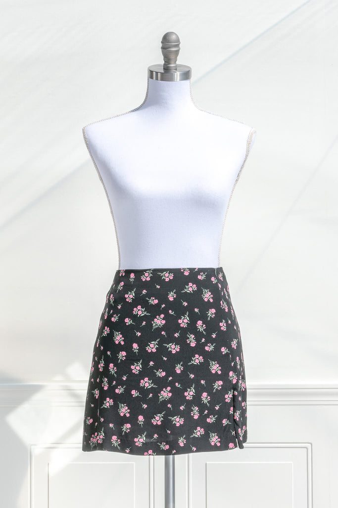 short skirts - a beautiful pink floral on black short skirt. front view. amantine. 
