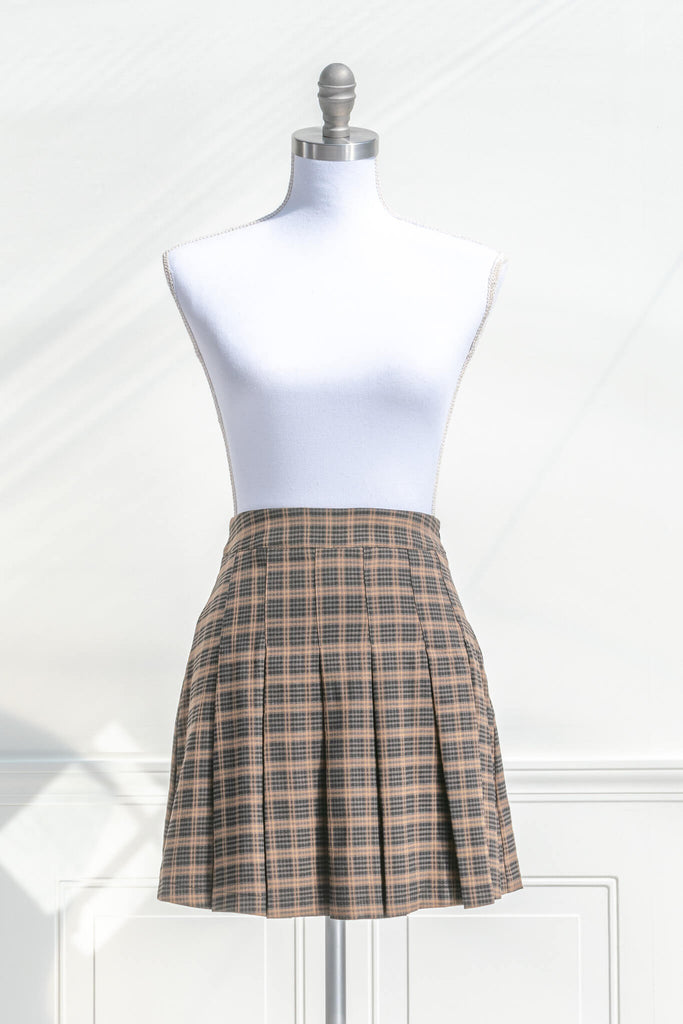 short skirts - plaid box pleat skirt with a side zipper. Short skirt cottagecore style outfit. front view. amantine. 