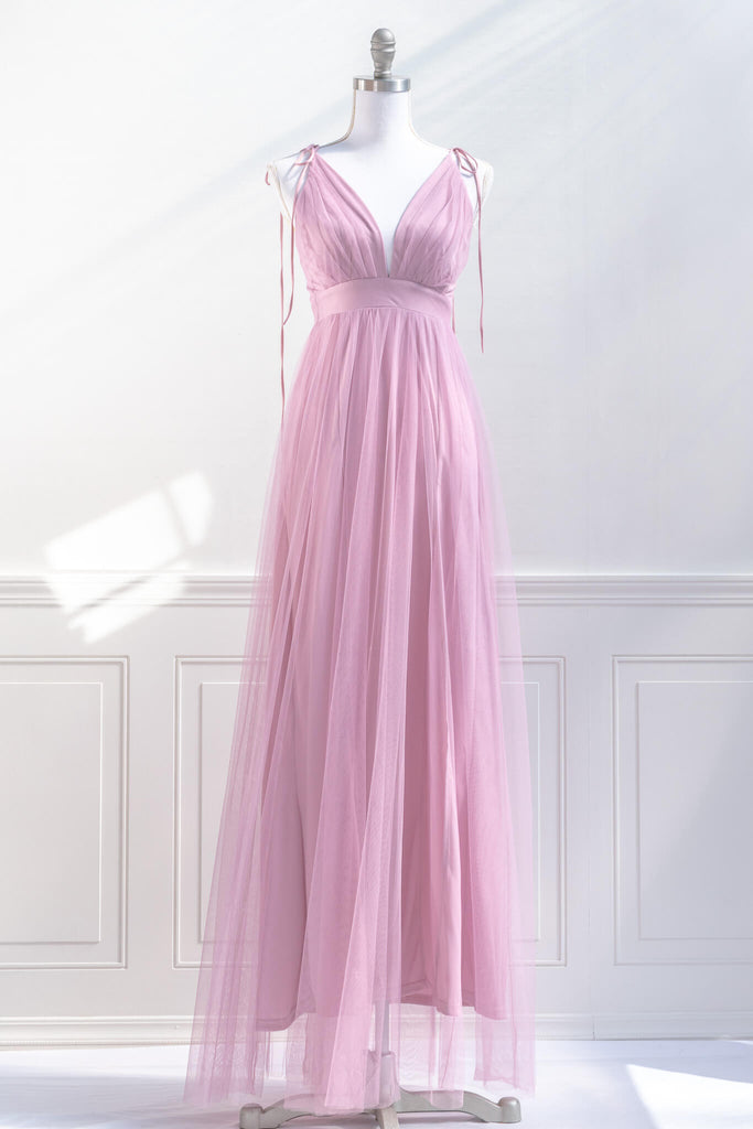 pink dress - a feminine and french style long tulle dress in pink. front view. amantine. 