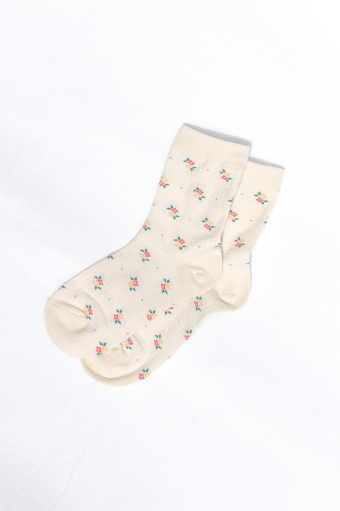 cute coquette socks. floral pattern ankle girly socks. 