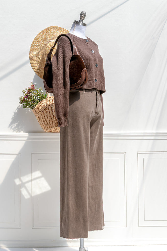 brown monotone outfit for fall french girl aesthetic