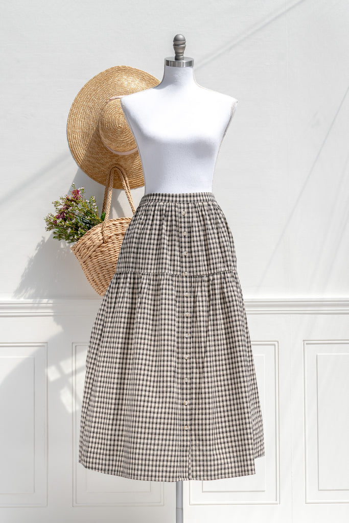 cotton plaid button front skirt for fall. 