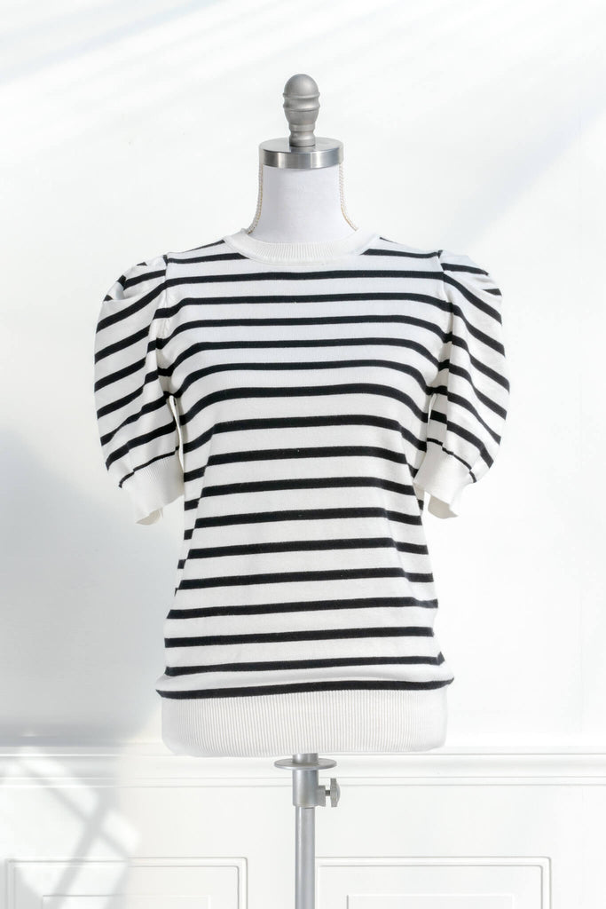 French striped top - feminine, and romantic classic french clothing. black and white pattern. FRont view. 