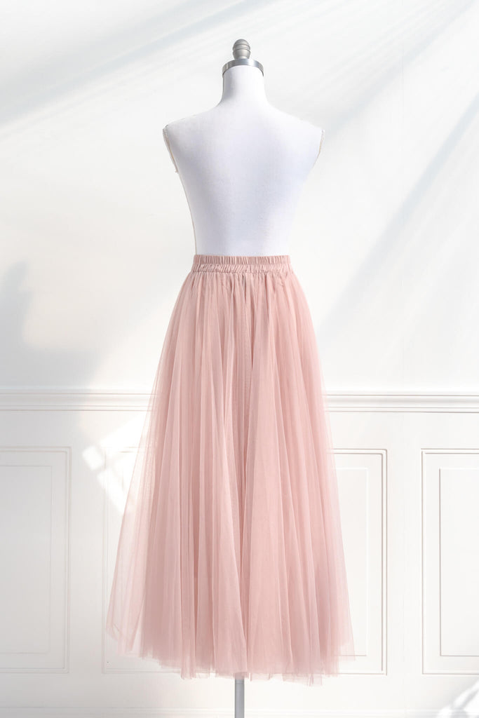 pink clothing- a french style pink tulle maxi skirt. french girl skirt with bow. back view. amantine.