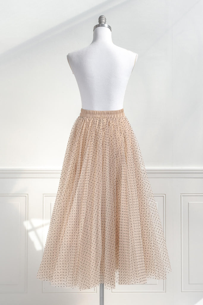 feminine clothing- a french style polka dot tulle maxi skirt. french girl skirt with bow. back view. amantine.