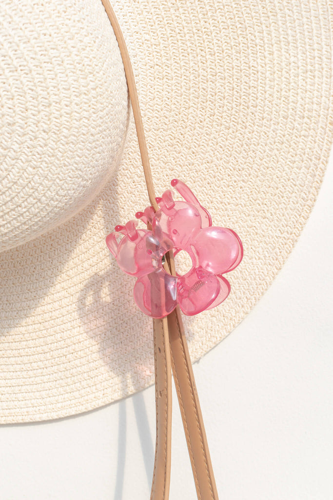 pink flower claw clip.