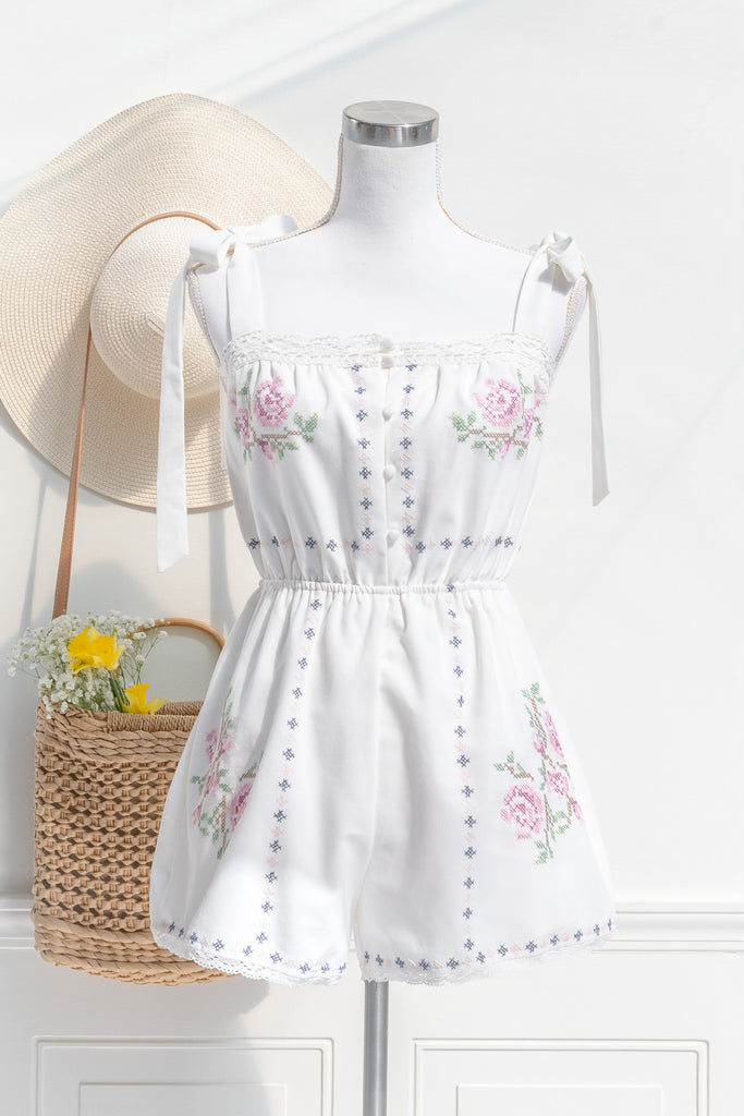 feminine clothing - cottagecore style cute romper for spring and summer. 