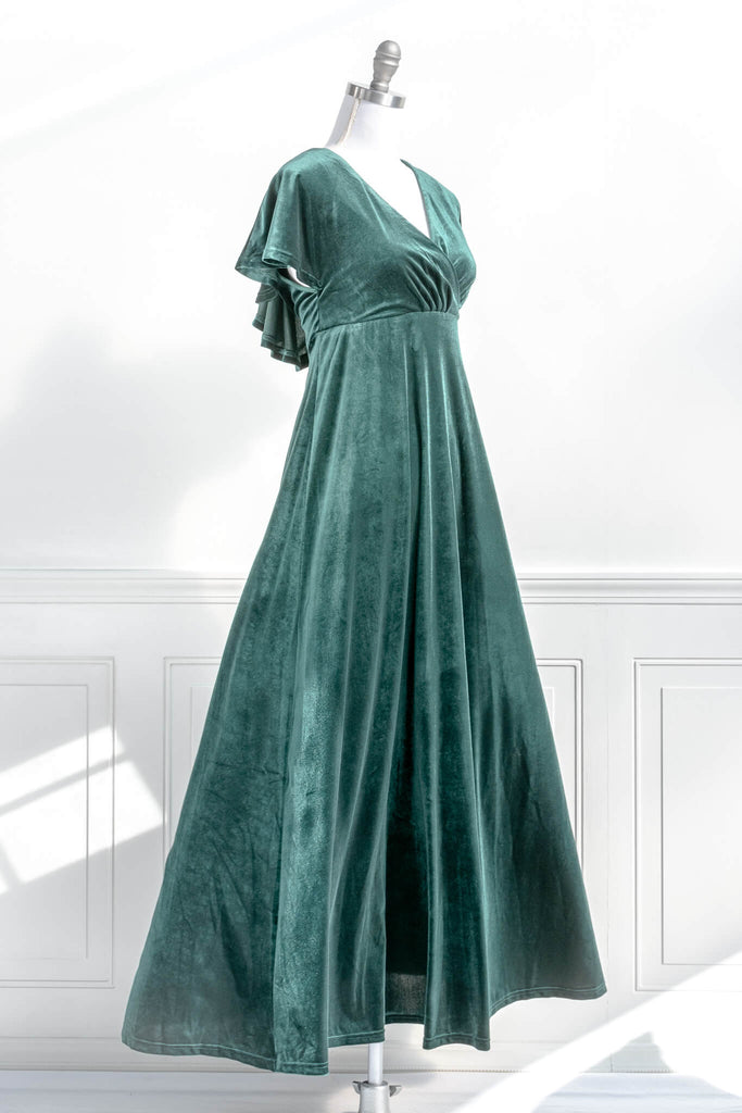 feminine holiday dresses - a long green velvet dress perfect for holiday parties - quarter view - amantine 