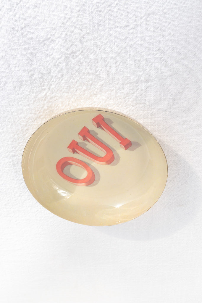 cute tray dish with word oui. 