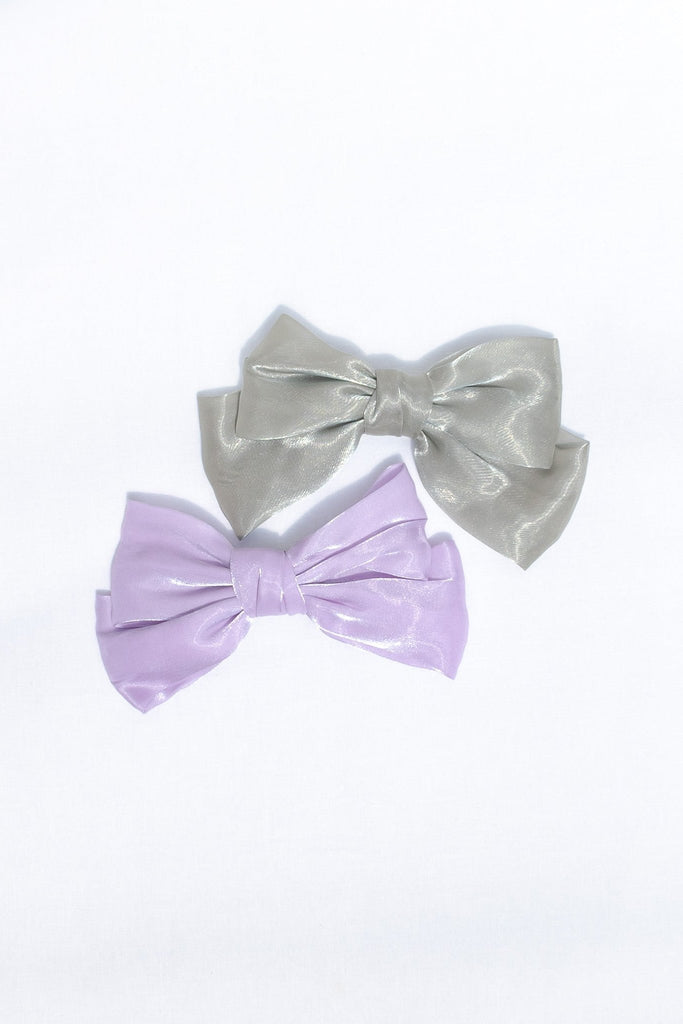 french girl style hair bow. 