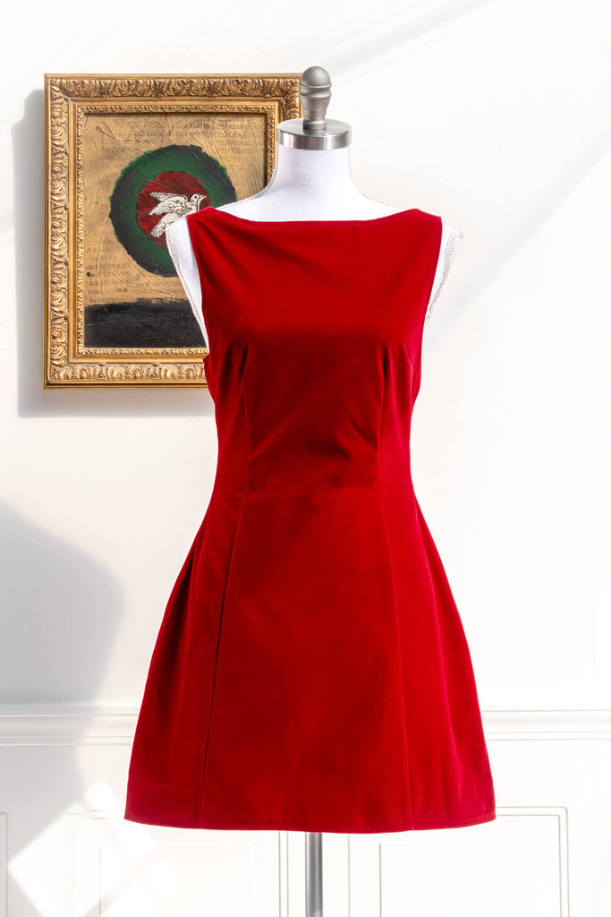 velvet dress for the holidays. red velvet mini dress french girl style form the 1960's. Cute holiday dresses. front view. 