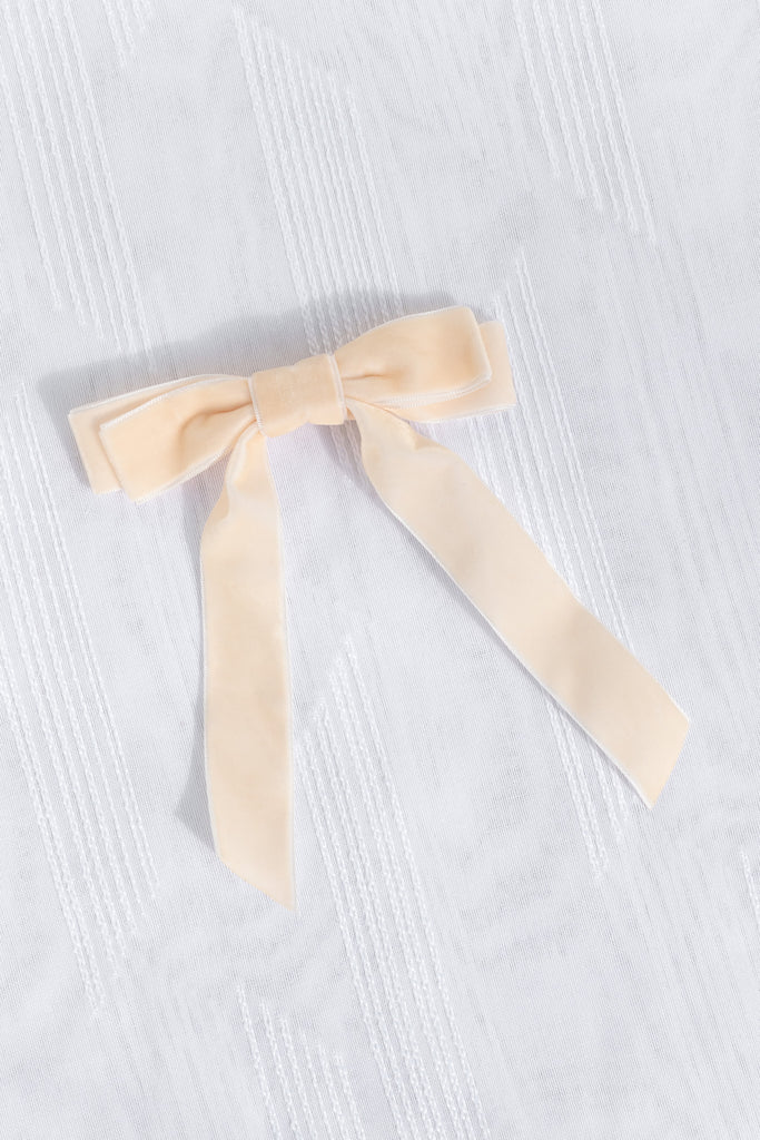 slim velvet bow clip for hair. french girl style. 