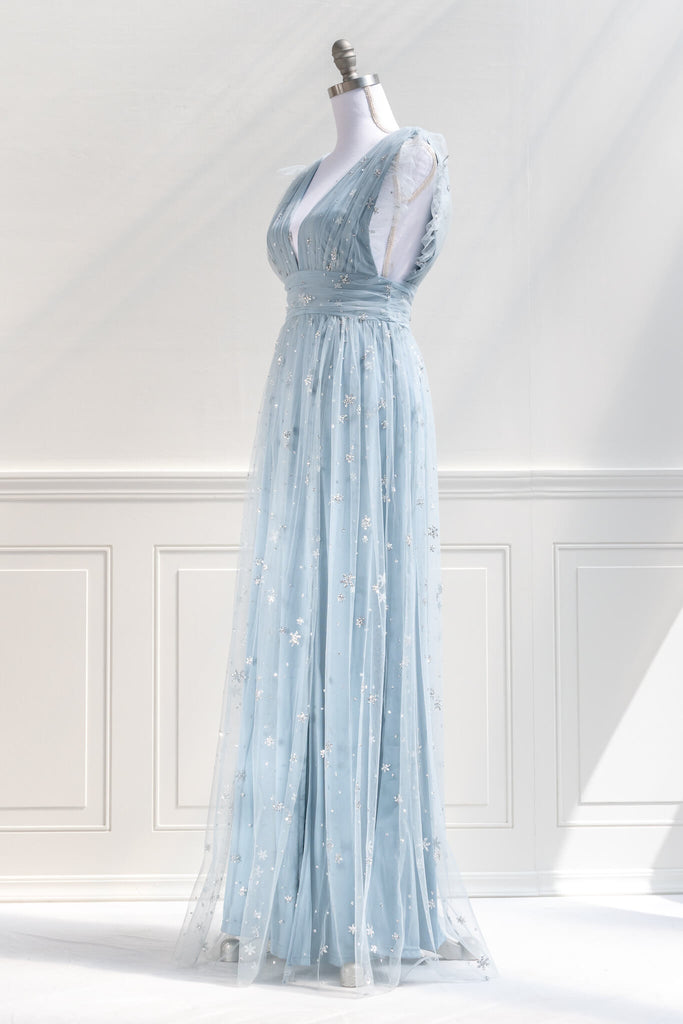 Feminine and Romantic Event Dress from Amantine 