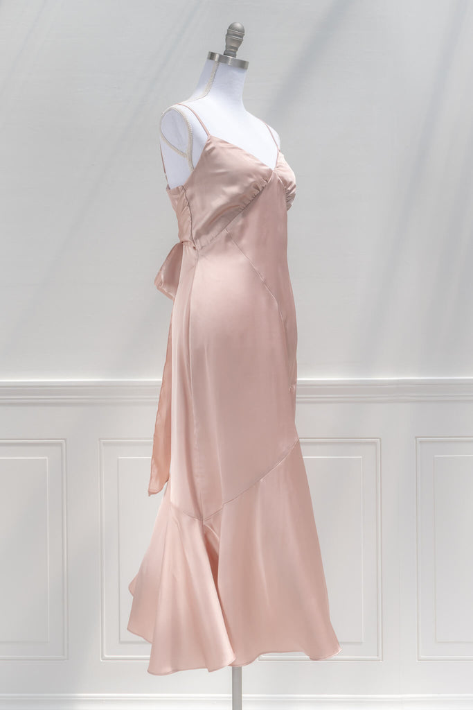 Feminine Dresses - The Harlow Dress in Blush - Amantine 