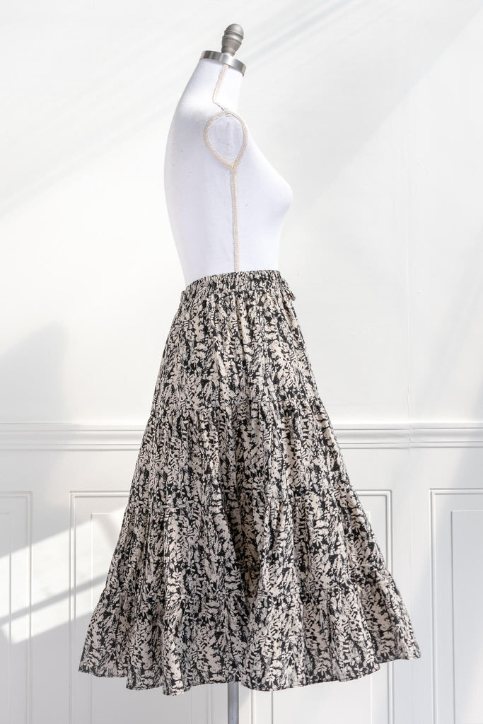feminine clothing - mid-century romantic abstract print skirt- amantine - side view