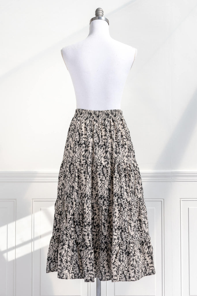 feminine clothing - mid-century romantic abstract print skirt- amantine - back view