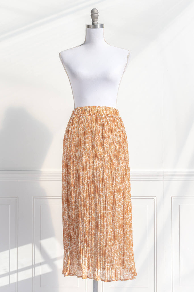 feminine french and vintage inspired clothing - siena colored skirt - amantine boutique 