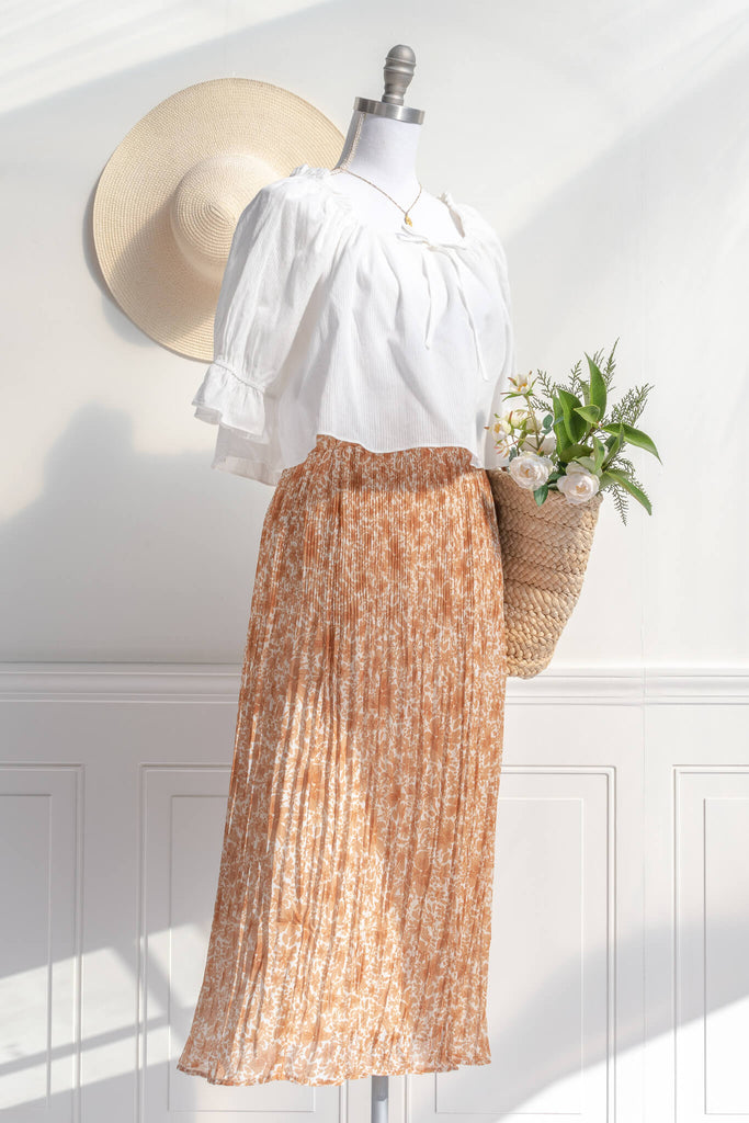 feminine french and vintage inspired clothing - siena colored skirt - amantine boutique 