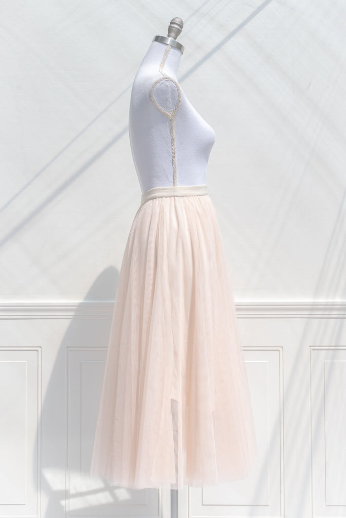 ballerina aesthetic tulle skirt in cream - amantine - front view 